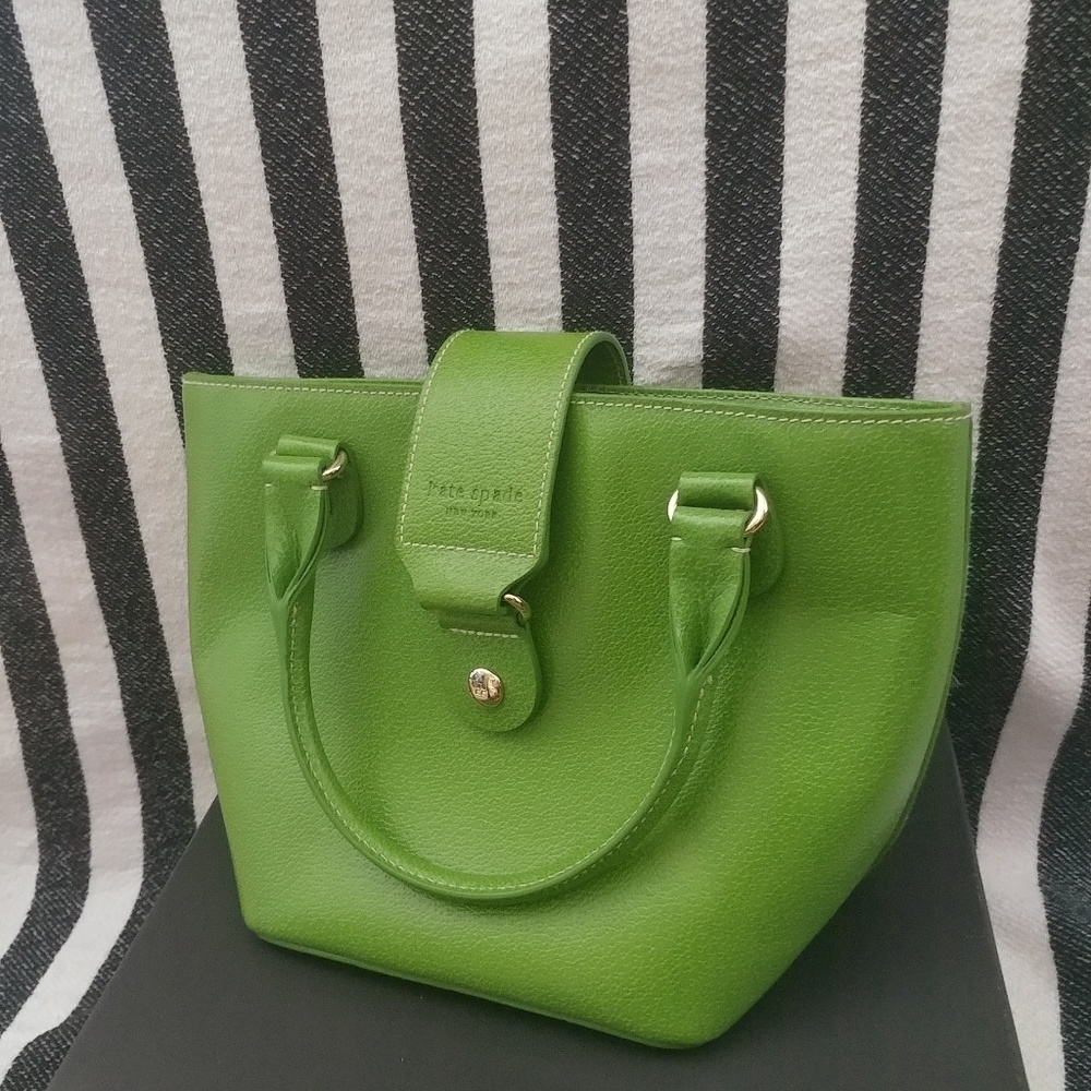 Kate spade hand bag